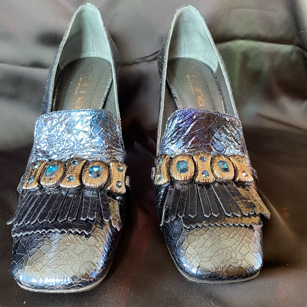 Evaluna Cracked Stack Heel Loafer